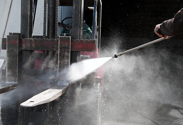 Best Concrete Pressure Washing  in Van, TX
