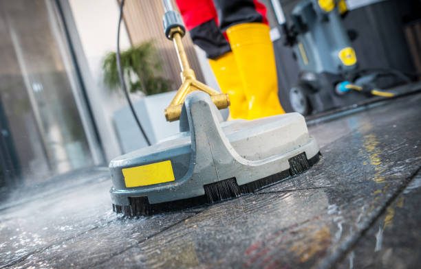 Deck Cleaning Services in Van, TX